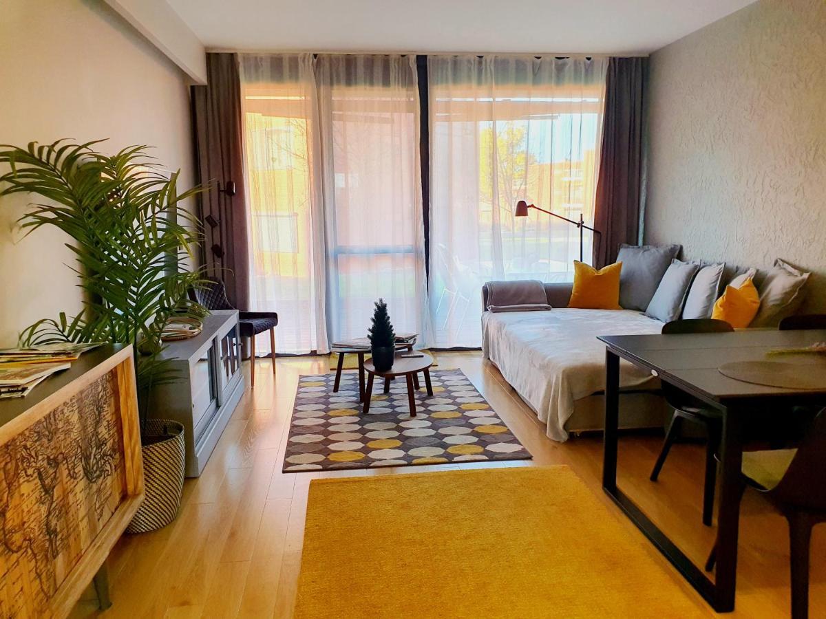 Bl Lakeside Apartman Balatonlelle Eksteriør billede