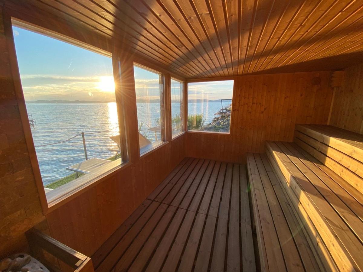 Bl Lakeside Apartman Balatonlelle Eksteriør billede