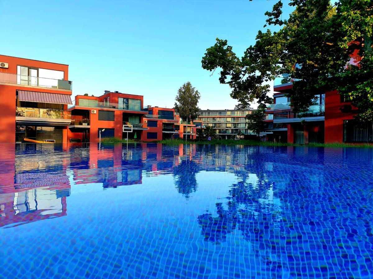 Bl Lakeside Apartman Balatonlelle Eksteriør billede
